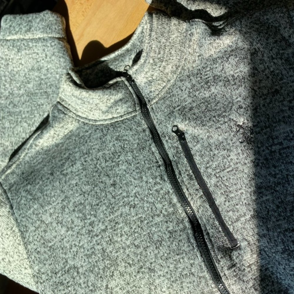 U.S. Polo Assn Black White Grey Speckled Sweater size XXL